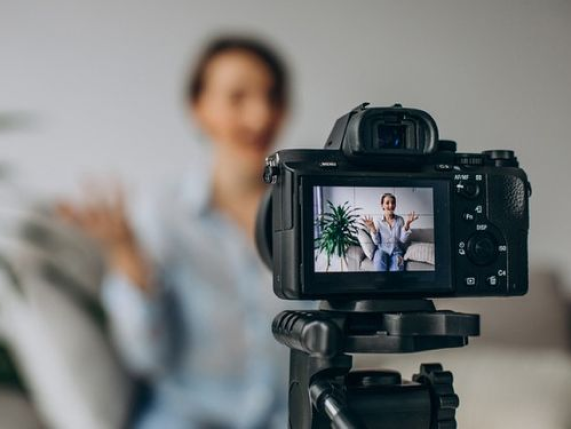 Enhance Viewer Engagement: 5 Strategies for Maximising Impact with Personalised Videos